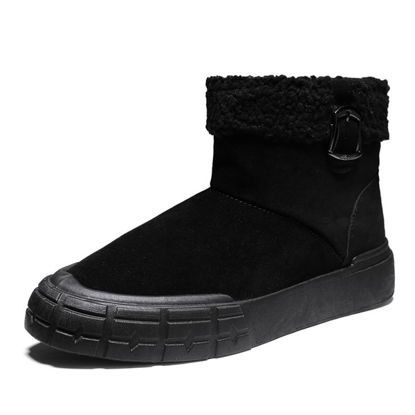 Aktuális férfi csizma csattal és meleg béléssel