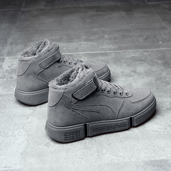 Téli férfi cipő puha béléssel és tépőzárral