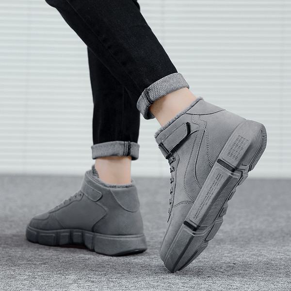 Téli férfi cipő puha béléssel és tépőzárral