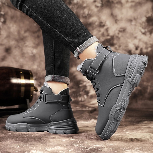 Eko bőrből készült alkalmi férfi csizma puha béléssel