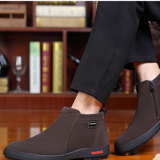 Férfi aktuális eco velúr csizma puha béléssel