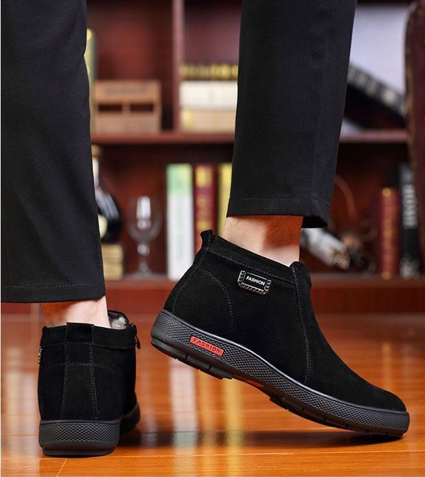 Férfi aktuális eco velúr csizma puha béléssel