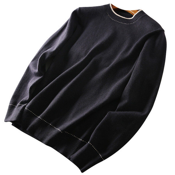 Pehelyszínű férfi pulóver ovális nyakkivágással, fekete színben