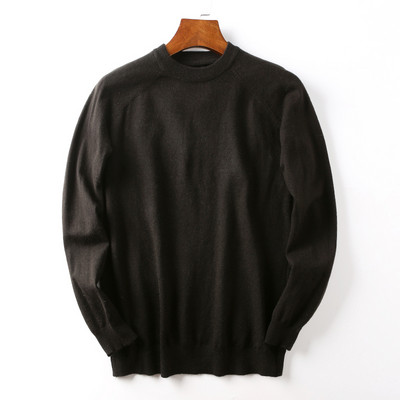 Puha férfi téli pulóver ovális nyakkivágással