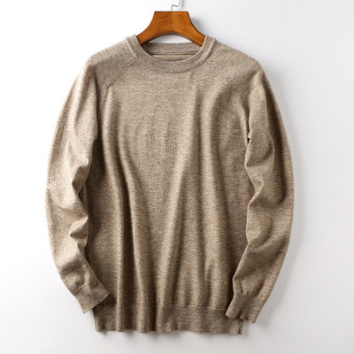 Puha férfi téli pulóver ovális nyakkivágással