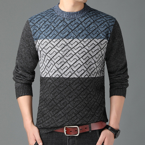 Színes férfi pulóver ovális nyakkivágással és hosszú ujjal