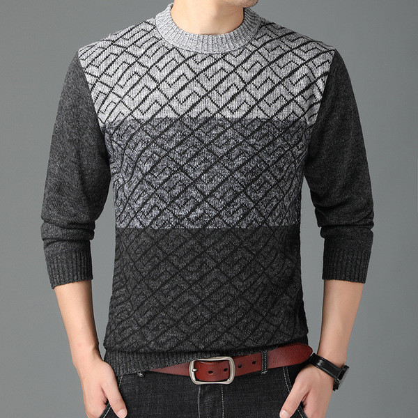 Színes férfi pulóver ovális nyakkivágással és hosszú ujjal