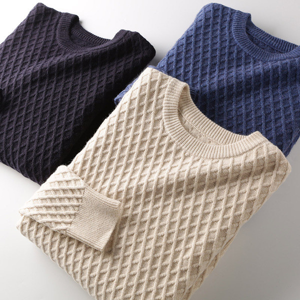 Vastag férfi téli pulóver ovális nyakkivágással