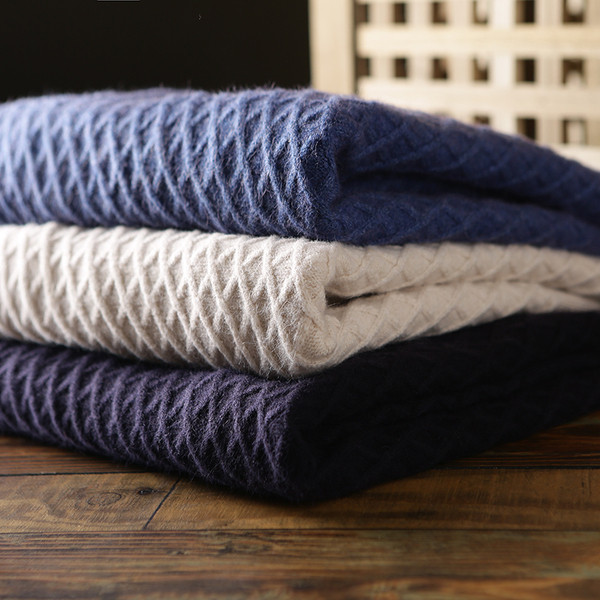 Vastag férfi téli pulóver ovális nyakkivágással