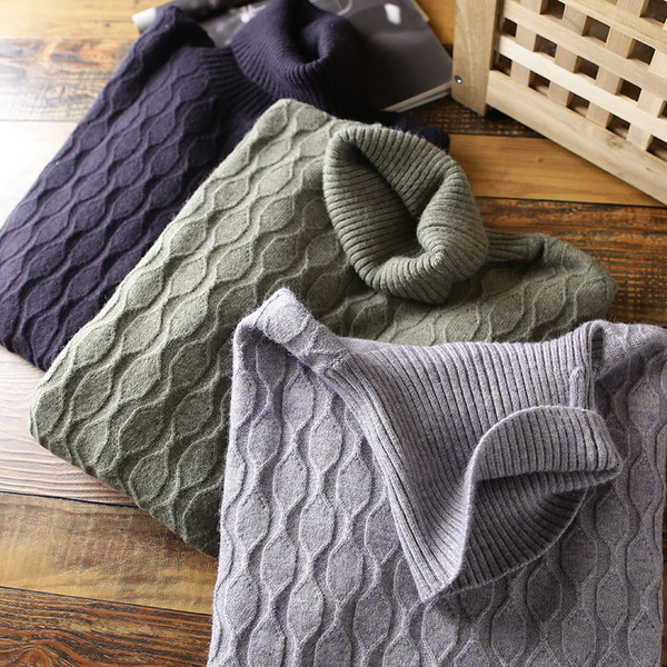 Muški zimski pulover s visokim ovratnikom