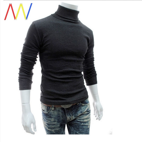 Vékony kötésből készült, testhezálló férfi póló