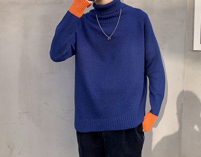 Ανδρικό πουλόβερ με μακριά μανίκια και κολάρο