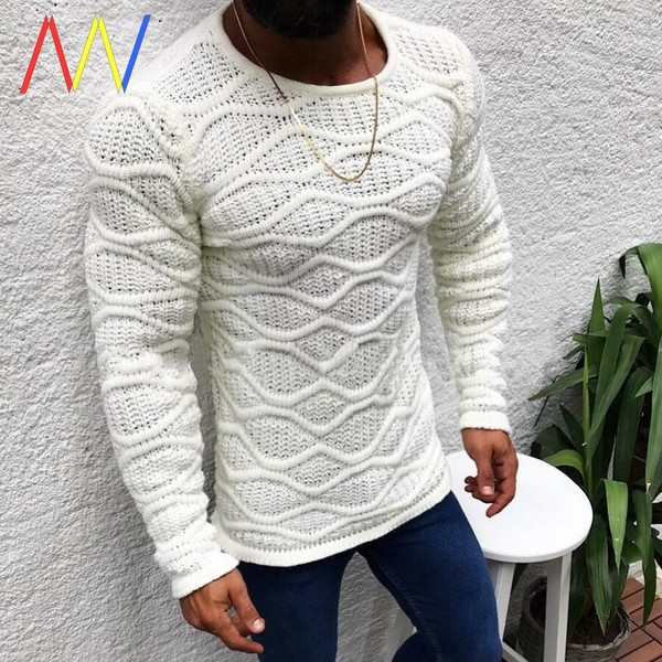 Férfi pulóver dombornyomott kötéssel és ovális nyakkivágással