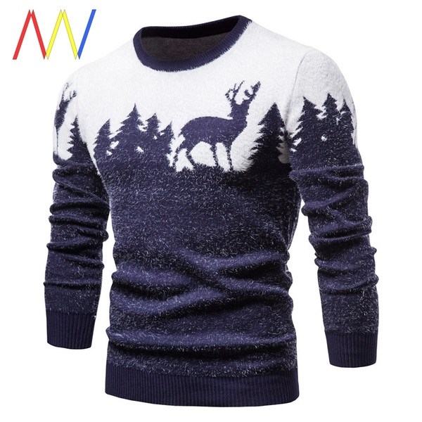 Téli viseletű pulóver karácsonyi motívumokkal