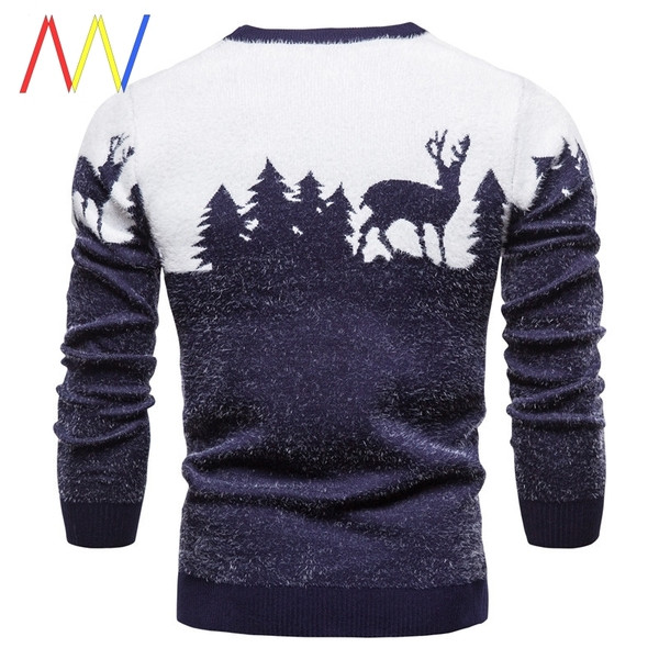 Téli viseletű pulóver karácsonyi motívumokkal