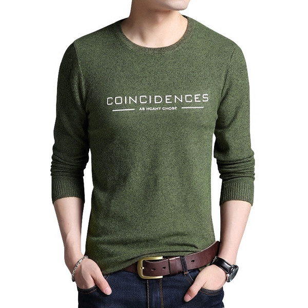 Vékony kötött férfi pulóver felirattal