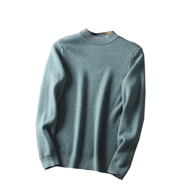 Ανδρικό πουλόβερ με χαμηλό γιακά και ζεστή επένδυση