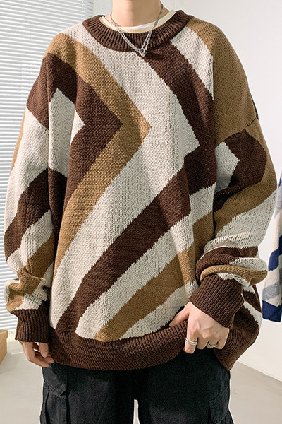 Színes férfi pulóver kerek nyakkivágással