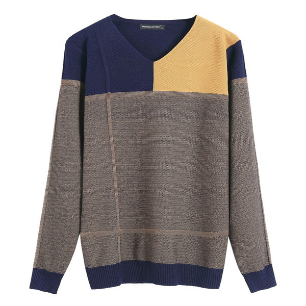 Őszi-téli pulóver spitz nyakkivágással, vékony kötésből