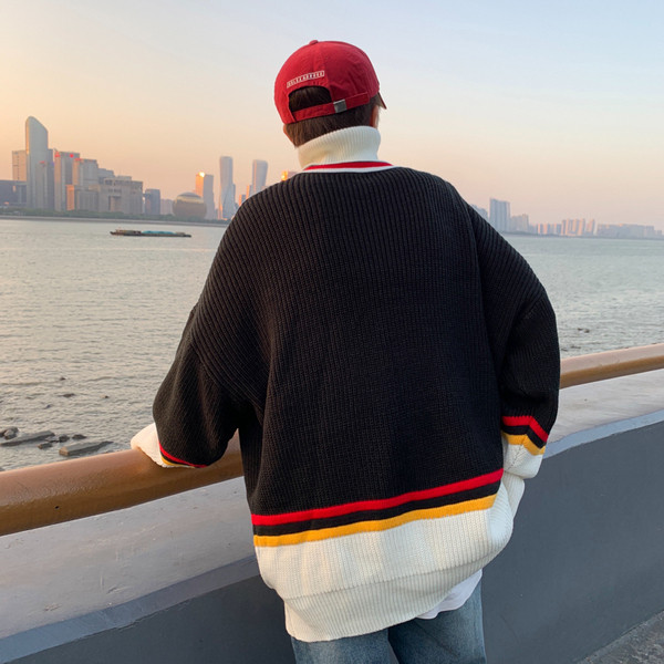 Lezser férfi pulóver széles modell pólógallérral