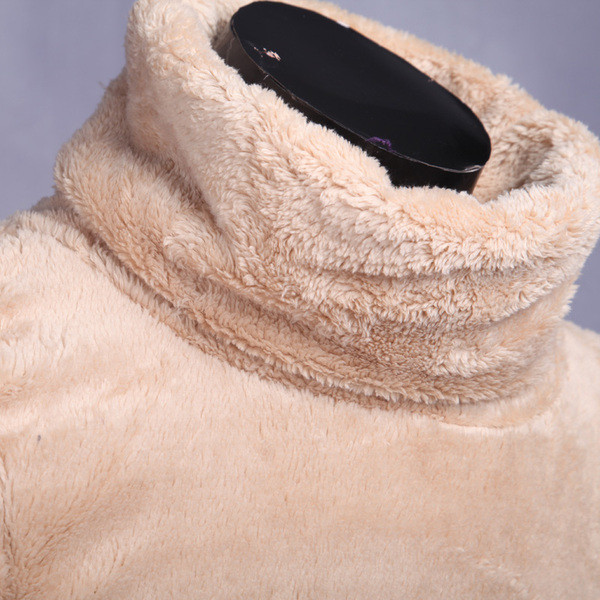 Modern férfi pulóver magas gallérral, sima modellel