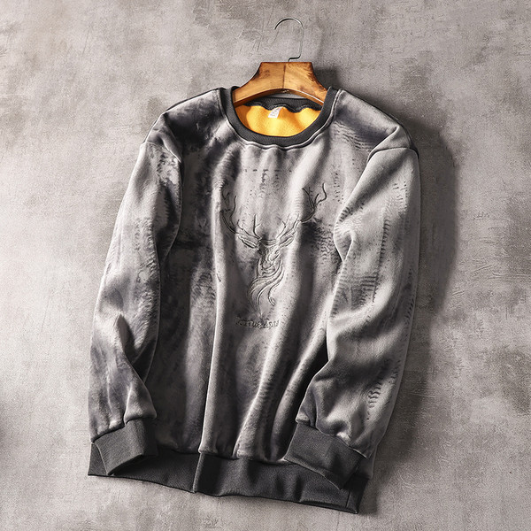 Férfi bársony pulóver szarvassal