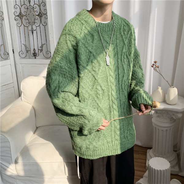 Férfi téli pulóver ovális nyakkivágással, széles modellel