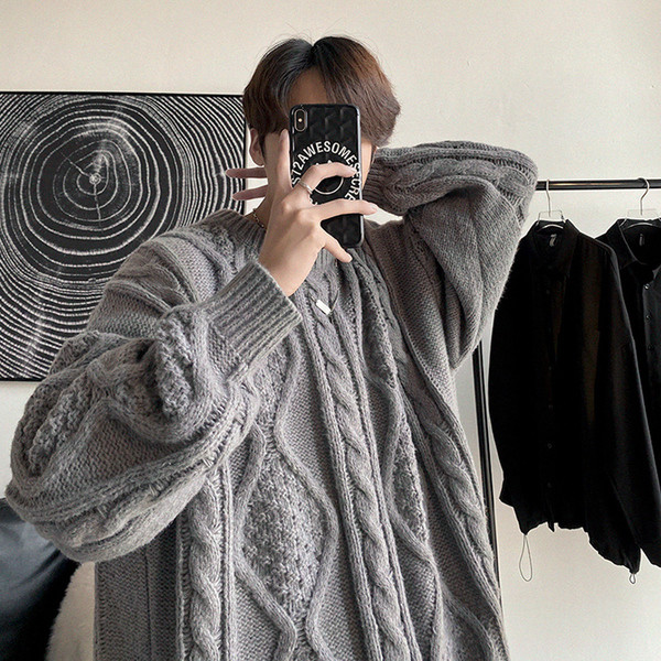 Alkalmi férfi széles pulóver ovális nyakkivágással