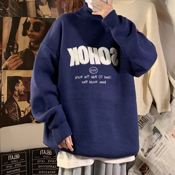 Ανδρικό πουλόβερ casual με ψηλό κολάρο και επιγραφή