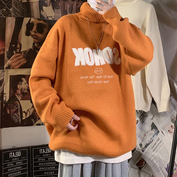 Ανδρικό πουλόβερ casual με ψηλό κολάρο και επιγραφή