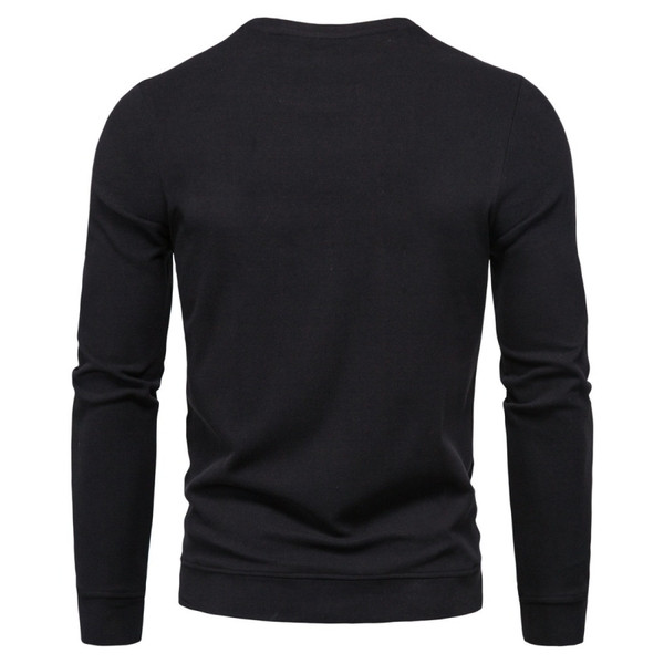 Ανδρικό πουλόβερ από λεπτό πλέξιμο με οβάλ ντεκολτέ - έως 5XL