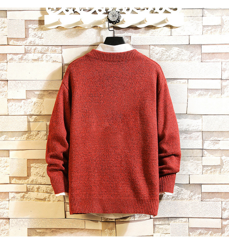 Ανδρικό φαρδύ πουλόβερ με τύπωμα - μεγάλο μέγεθος