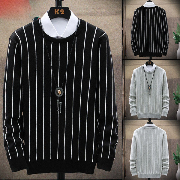 Csíkos pulóver ovális nyakkivágással