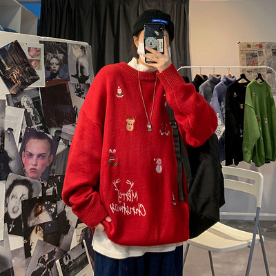 Ingyenes modell férfi téli pulóver karácsonyi motívumokkal