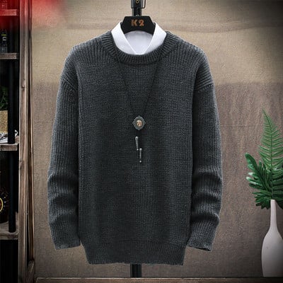 Lezser, letisztult pulóver ovális nyakkivágással