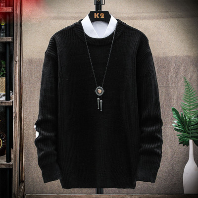 Lezser, letisztult pulóver ovális nyakkivágással