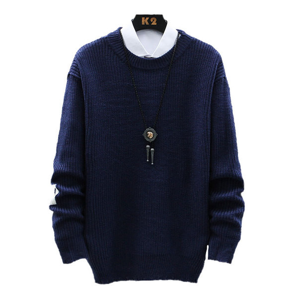 Lezser, letisztult pulóver ovális nyakkivágással