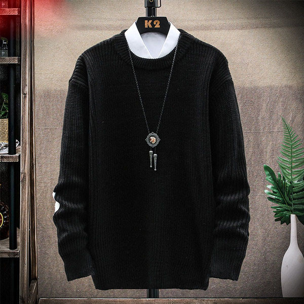 Lezser, letisztult pulóver ovális nyakkivágással