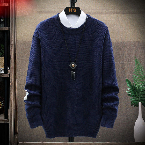 Lezser, letisztult pulóver ovális nyakkivágással