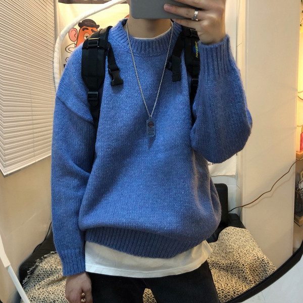 Χειμερινό ανδρικό ζεστό πουλόβερ με οβάλ ντεκολτέ