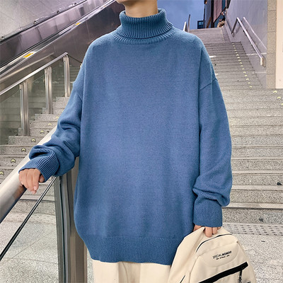 Ingyenes modell férfi téli pulóver magas gallérral