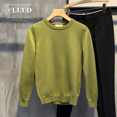 Jednobojni muški džemper za zimu - nekoliko modela