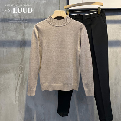 Jednobojni muški džemper za zimu - nekoliko modela