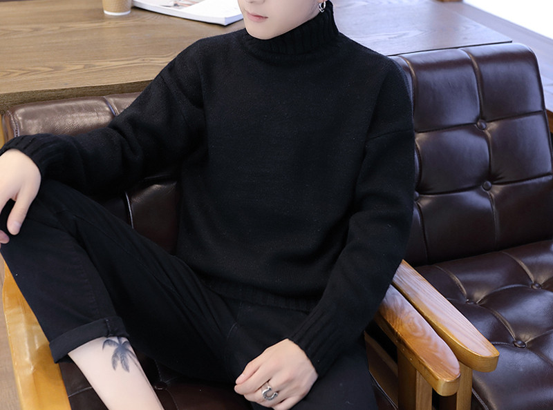 Férfi kötött téli pulóver magas gallérral