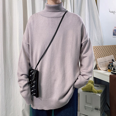 Széles férfi pulóver magas gallérral