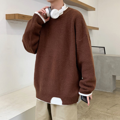 Gratis model muškog jednobojnog džempera