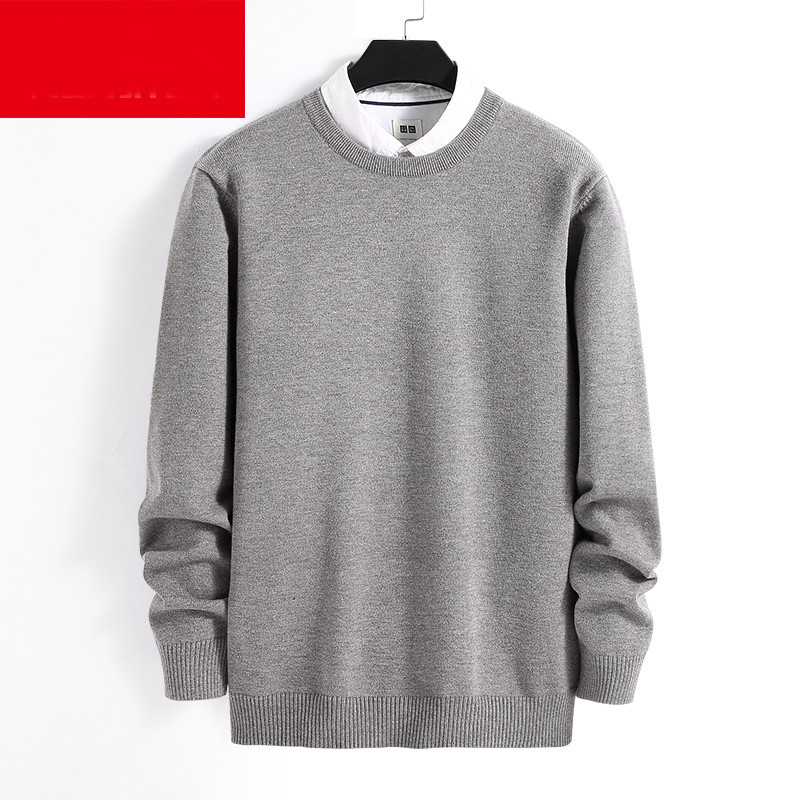 Kelių modelių žieminis vyriškas megztinis su ovalia iškirpte