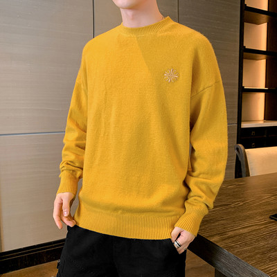 Muški casual džemper s ovalnim izrezom i vezom - više modela