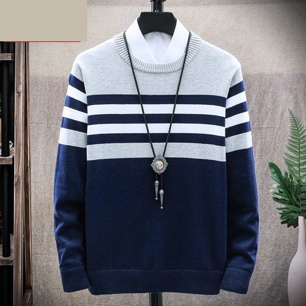 Modern csíkos pulóver vékony kötésből