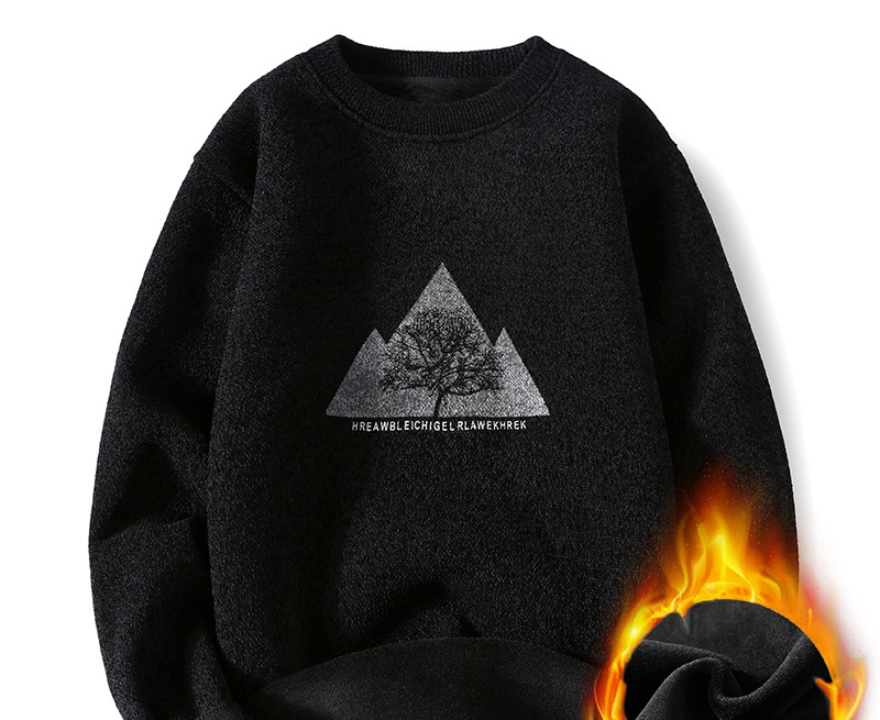 Férfi pulóver ovális nyakkivágással, többféle modellben